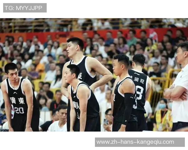 胡明轩表现出色助力广东队逆转胜利终结广厦六连胜的辉煌纪录